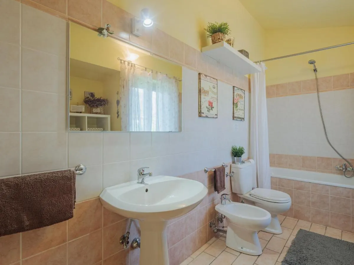 Holiday Home Giuliana By Interhome Massa  0*, Massa (Tuscany)