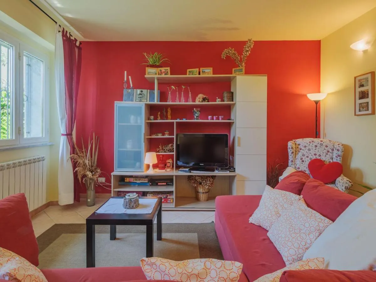 Holiday Home Giuliana By Interhome Massa  0*, Massa (Tuscany)