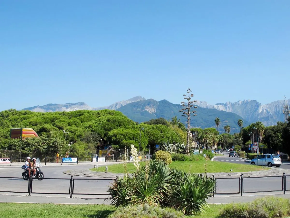 Casa vacanze Villa Locazione Turistica Giuliana Massa  Italia